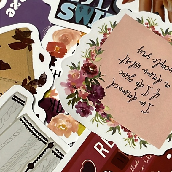 5for$10 Singer Taylor Swift Vibrant 50Pc Album Stickers Stick on Notebooks - Picture 3 of 4